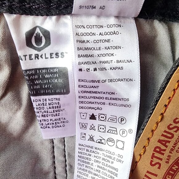 NEW Levi's Womens 29 Shorts 501 High Rise Cut Off Button Fly Black Jean Shorts - Picture 7 of 11